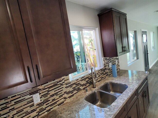 Foto del edificio - 3 br, 2 bath House - 13113 Longworth Avenue