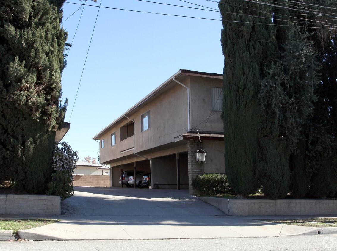 Building Photo - 1026 Edith Ave