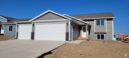 Building Photo - 628 Abraham Ct
