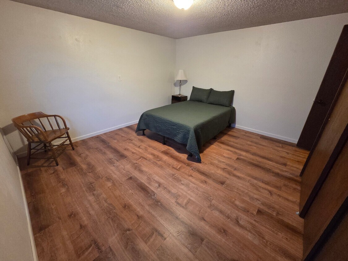 Foto del edificio - 412 Linden Ave