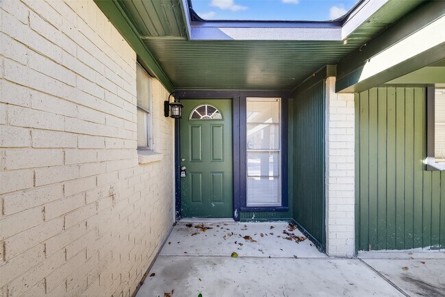 Foto del edificio - 7814 Pin Oak Dr