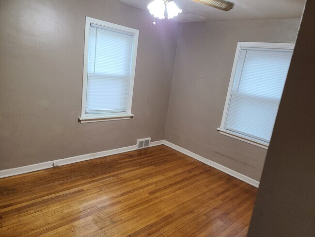 Foto del edificio - 4760 Jackson St