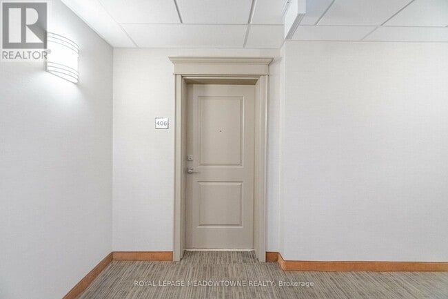 Building Photo - 2490 Old Bronte Rd