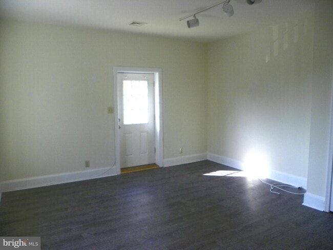 Building Photo - 1010 Fayette St