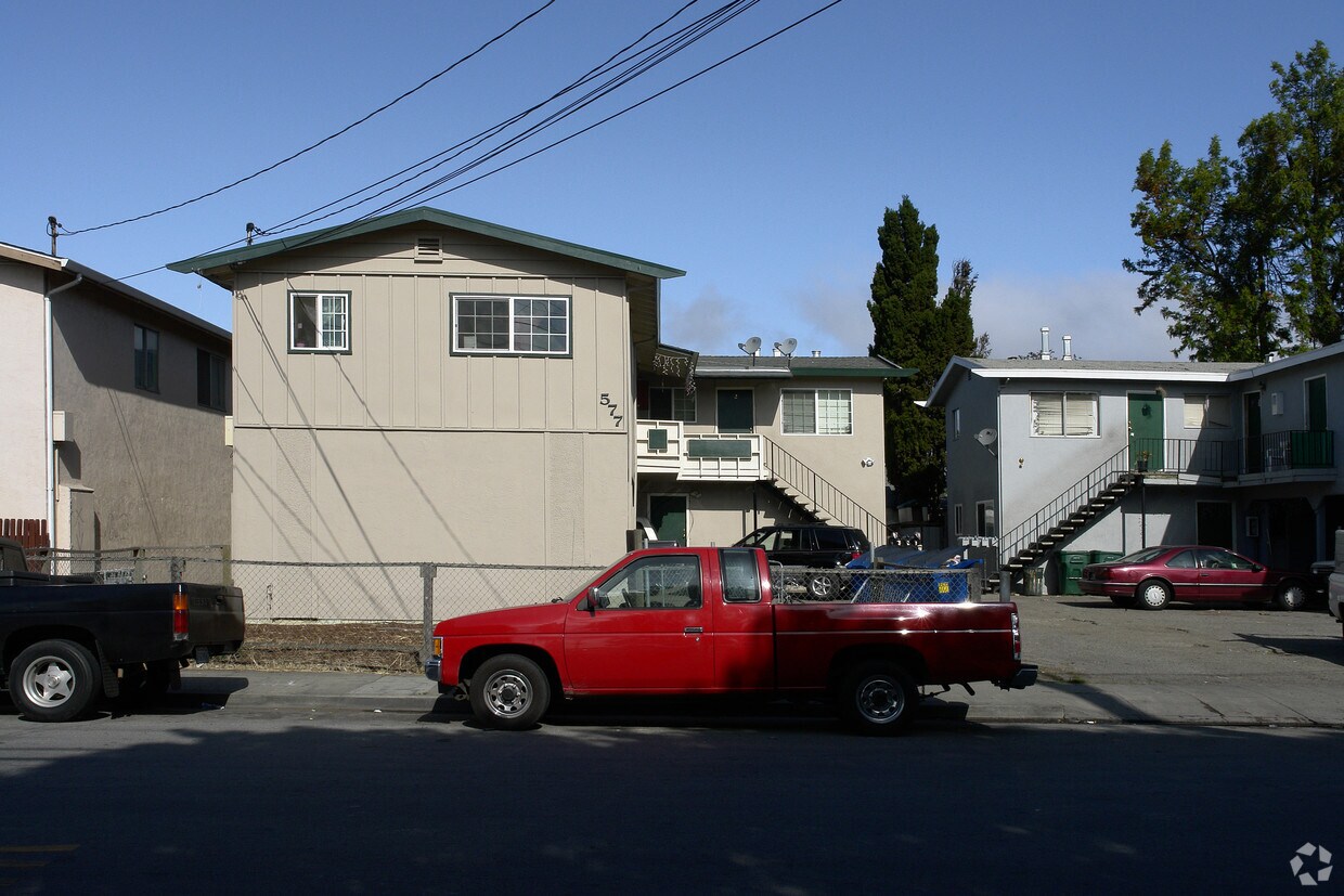 Primary Photo - 577 Hampshire Ave