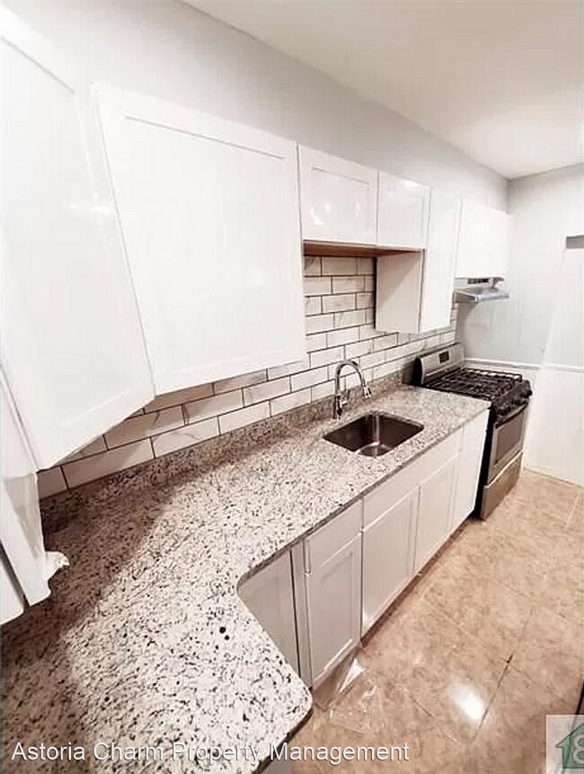 Foto del edificio - 3 br, 2 bath House - 72 Portship Rd