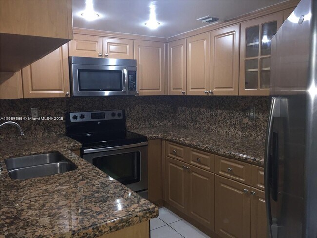 Foto del edificio - 8305 SW 152nd Ave