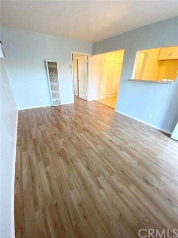 Primary Photo - 256 N Garnet Way