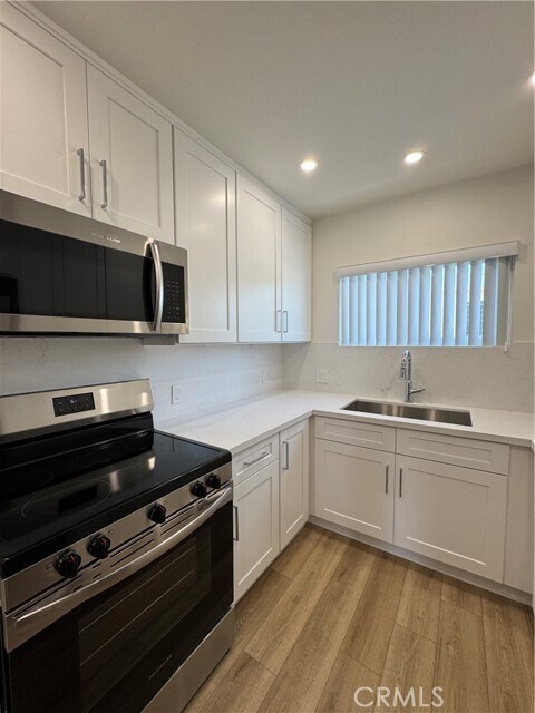 Foto del edificio - 15211 S Raymond Ave