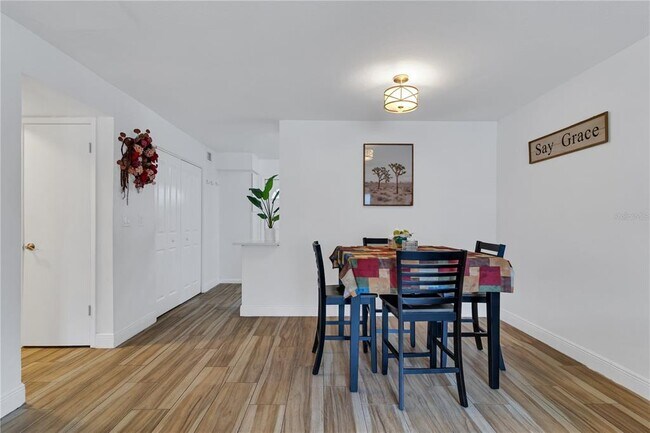 Building Photo - 1234 Sago Palms Blvd