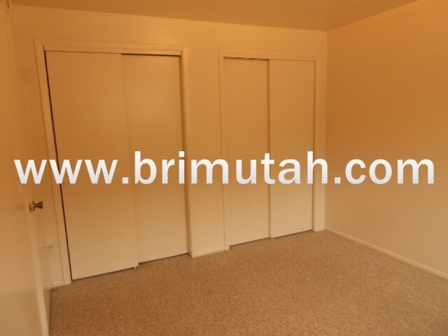 Building Photo - 4835 S Memory Ln