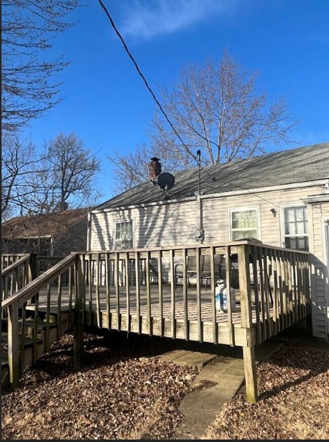 Foto del edificio - 1750 Vermont St