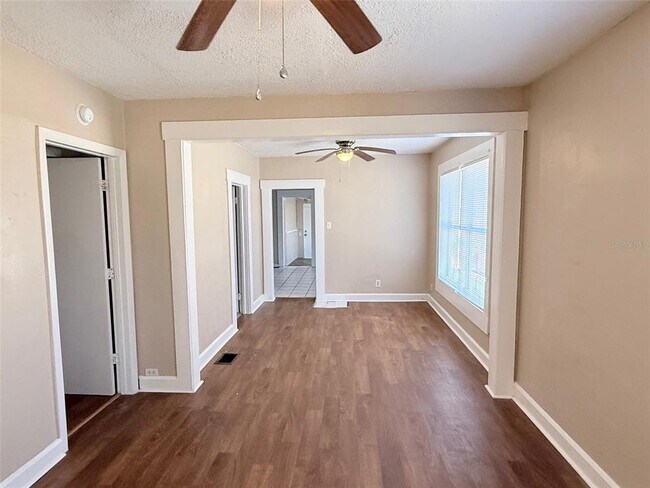 Foto del edificio - 2609 4th St S