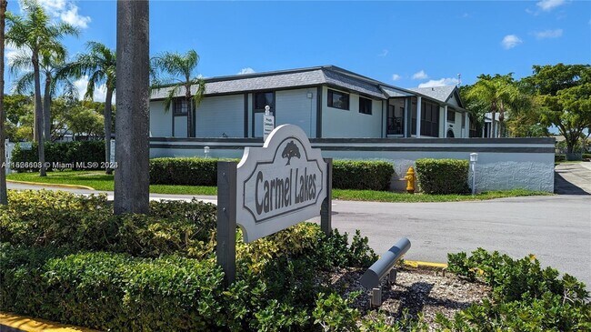 Foto del edificio - 20680 NE 4th Ct