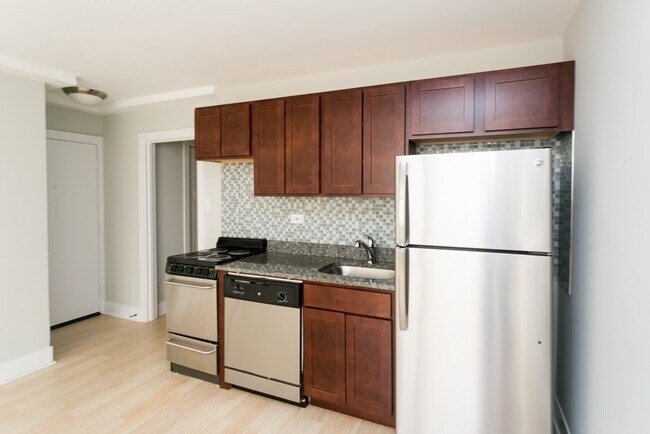 Foto del edificio - 450 W Wellington Ave