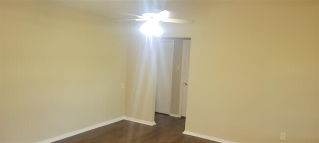 Building Photo - 15810 Boonridge Rd