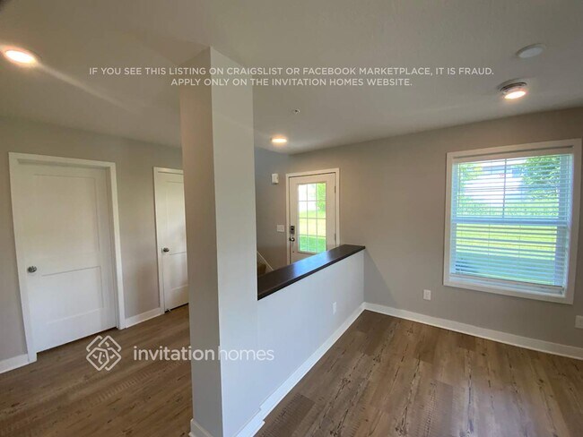 Building Photo - 1286 Upper 143rd Ct E