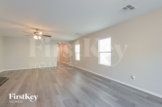 Building Photo - 9312 Colinton Ct