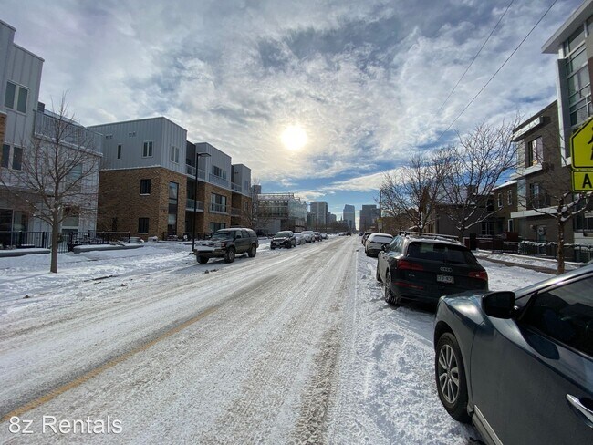 Foto del edificio - Studio, 1 bath House - 2530 Lawrence St  #104