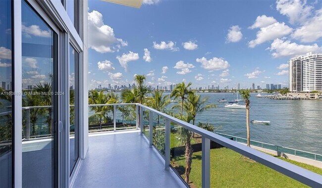 Foto del edificio - 1500 Bay Rd