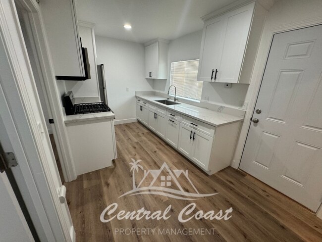 Building Photo - 0 E Grant St