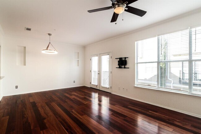 Building Photo - 12707 Boheme Dr