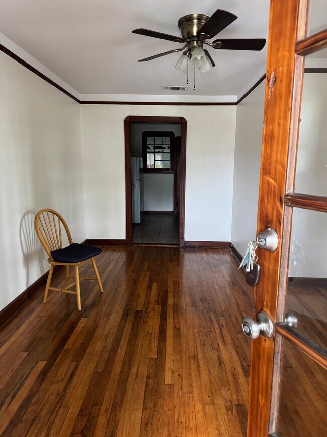 Foto del edificio - 317 Metairie Heights Ave
