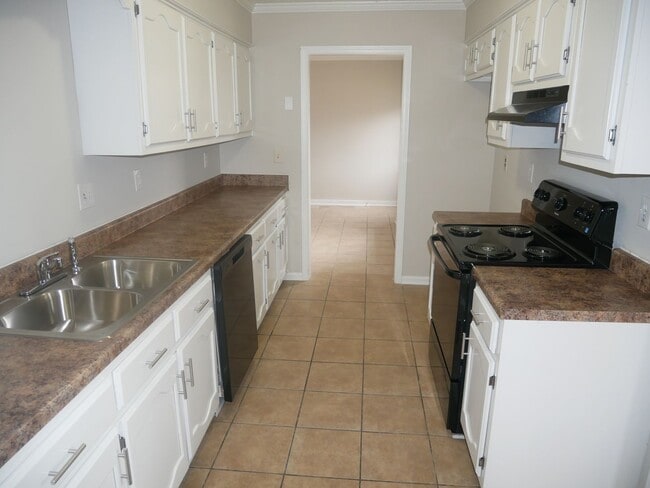 Building Photo - 7609 Clarkfield Pl