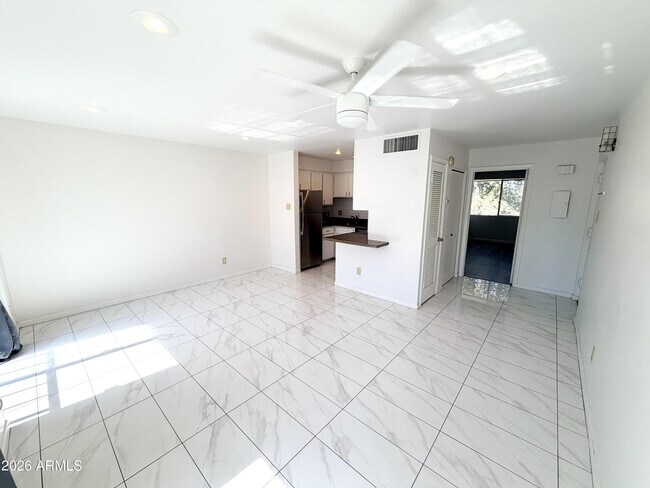 Foto del edificio - 1016 E Osborn Rd