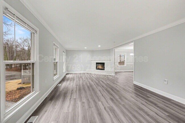 Photo - 1012 Aquia Dr House