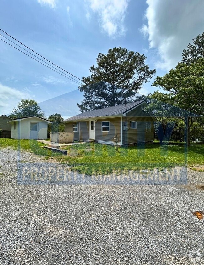 Building Photo - 1265 Keith Valley Rd SE
