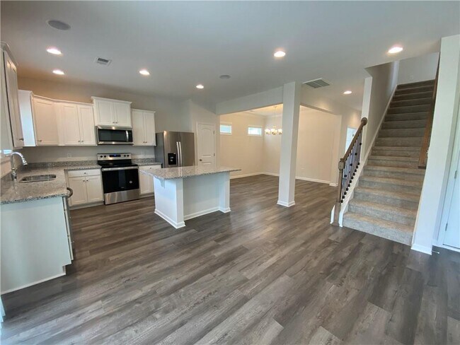 Building Photo - 117 Granada Pl