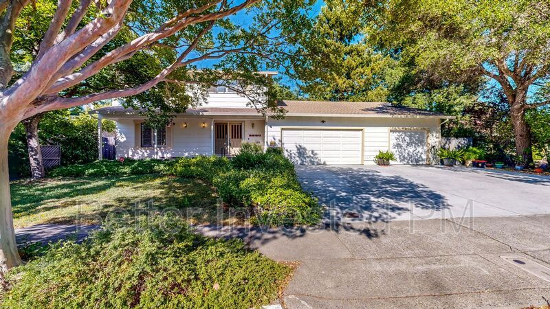 Foto principal - 2530 Brookhaven Dr