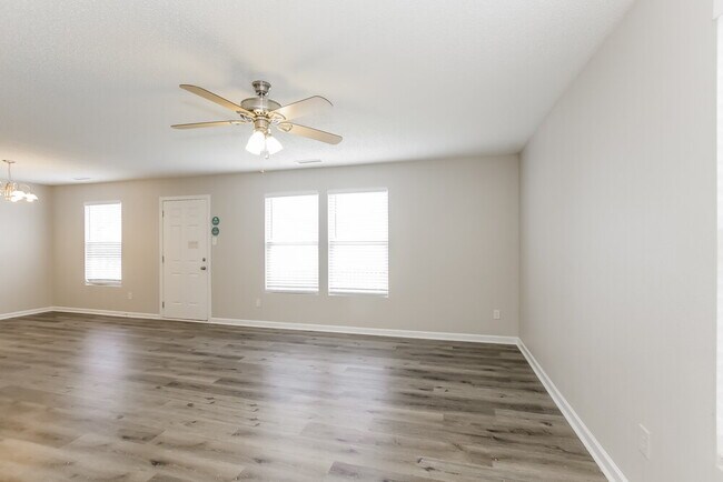 Foto del edificio - 4488 Norfleet St