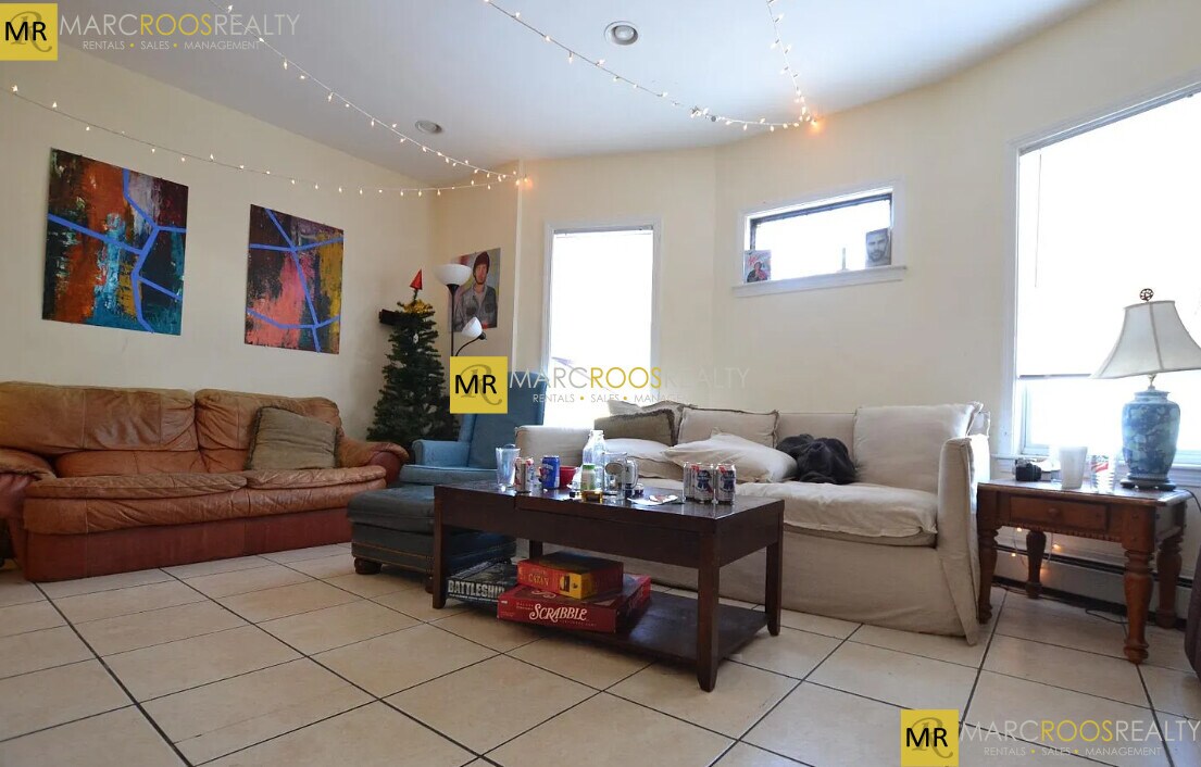 Foto principal - 44 Allston St