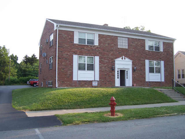 Foto principal - 234 W North St