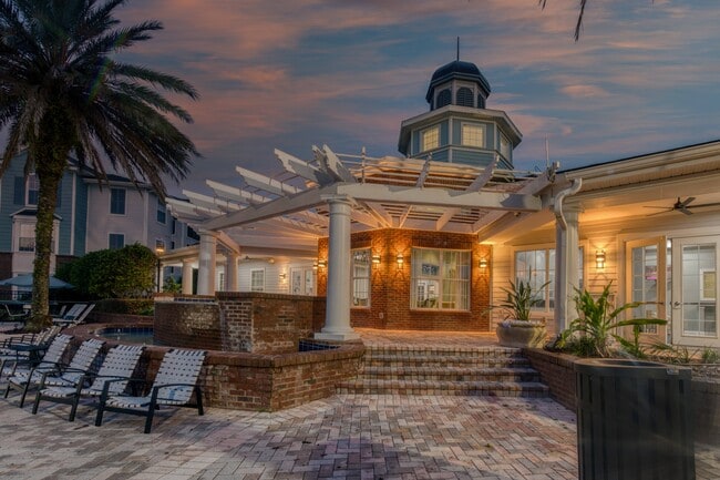 Building Photo - Integra Landings