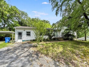 Building Photo - 3744 Thrushwood Dr