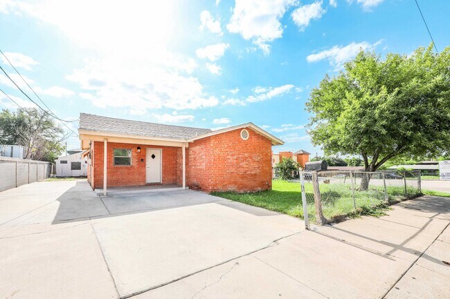 Foto del edificio - 2610 Springfield Ave