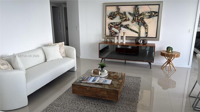 Foto del edificio - 488 NE 18th St
