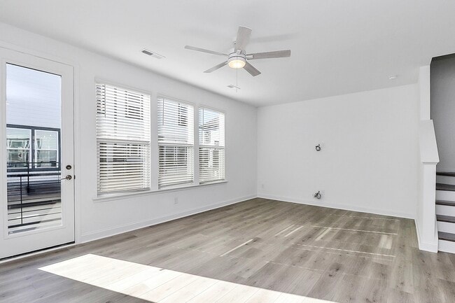 Foto del edificio - 707 Hoke Ln