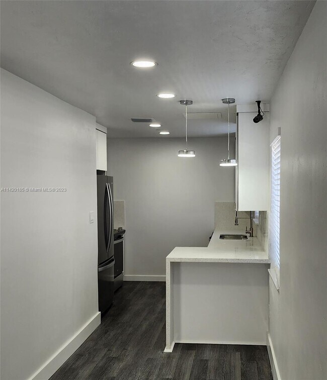 Foto del edificio - 8701 SW 36th St