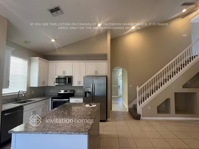 Building Photo - 419 Home Grove Dr