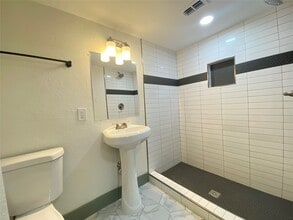 Building Photo - 2305 55th St