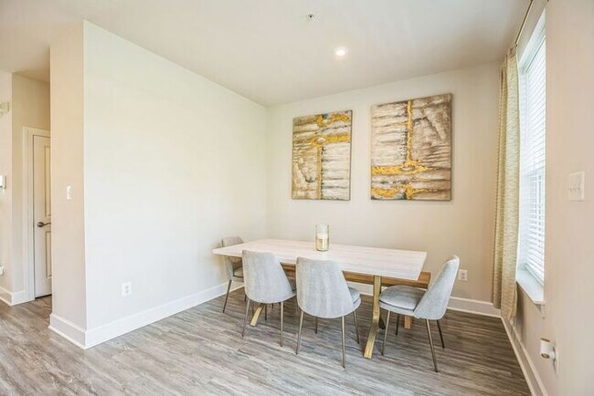 Foto del edificio - 11248 Flagstaff Pl