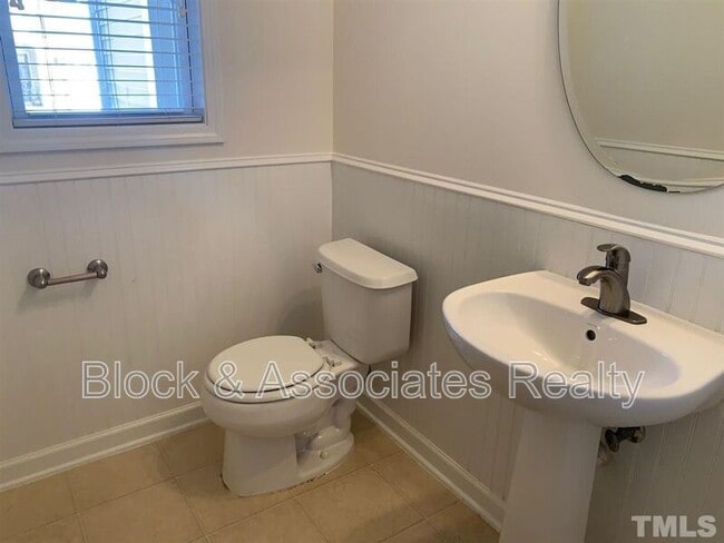 Building Photo - 2541 Asher View Ct