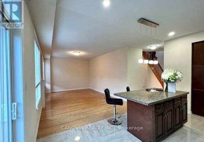 Building Photo - 17 Waldron Crescent