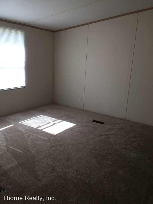 Foto del edificio - 4 br, 2 bath House - 323 Neville Street