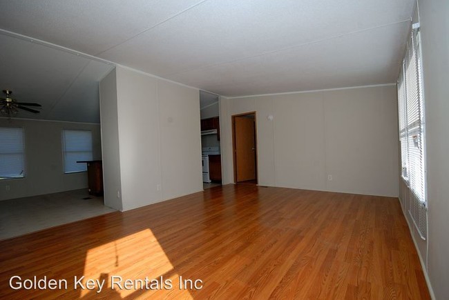 Building Photo - 3 br, 2 bath House - 107 Stone Glen Road