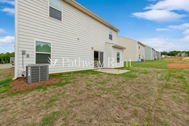 Foto del edificio - 110 Wembury Ln
